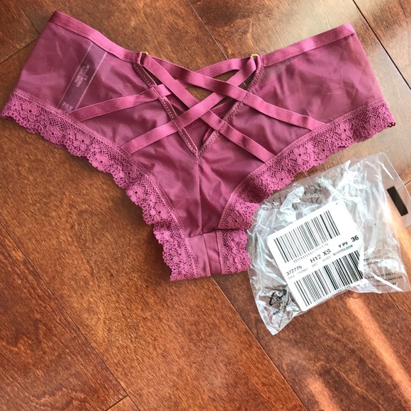 Brand new Victoria Secret cheekster panties - Picture 6 of 7